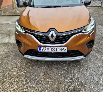 Renault Captur Intense 1.0tce 2022g. - cover