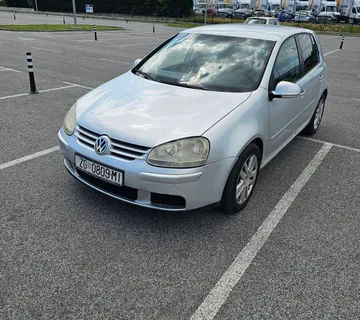 Volkswagen golf 5 2005 - cover