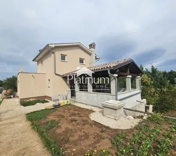 ISTRA PREKRASNA KUCA TINJAN (prodaja) - cover