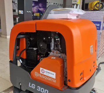 Vibro ploča Husqvarna LG300 - Osijek