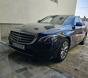 Mercedes benz E220D - cover