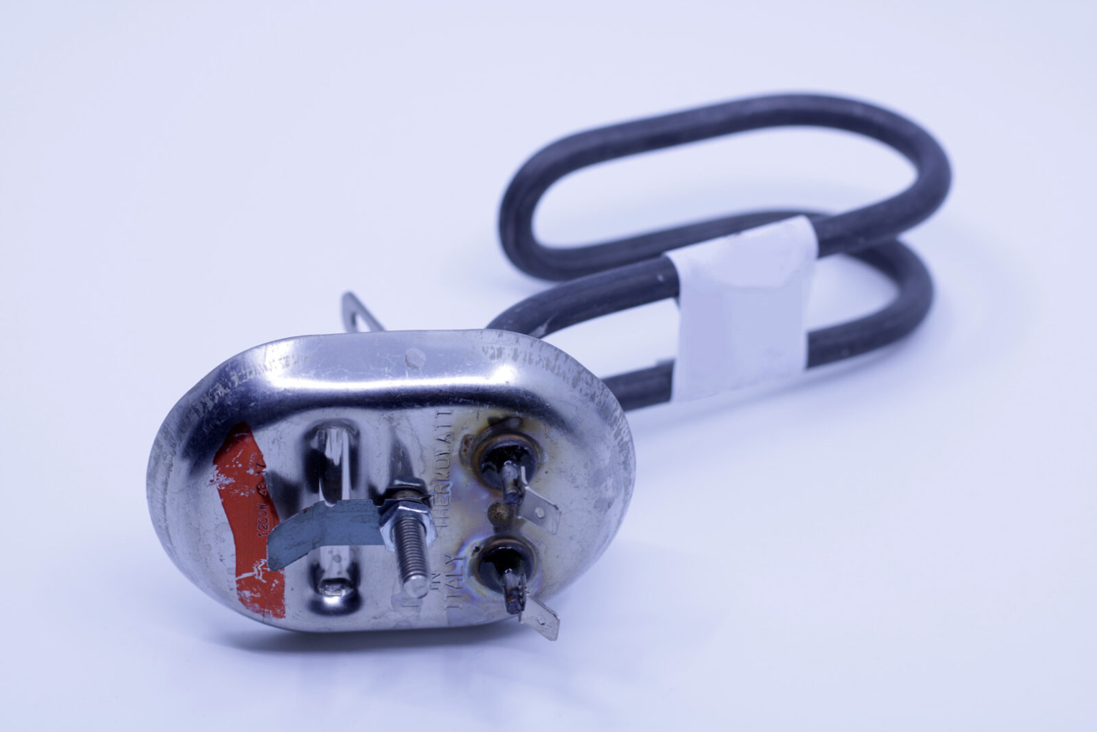 ELEKTRIČNI GRIJAČ ARISTON MALI BOJLER WTH060UN - cover