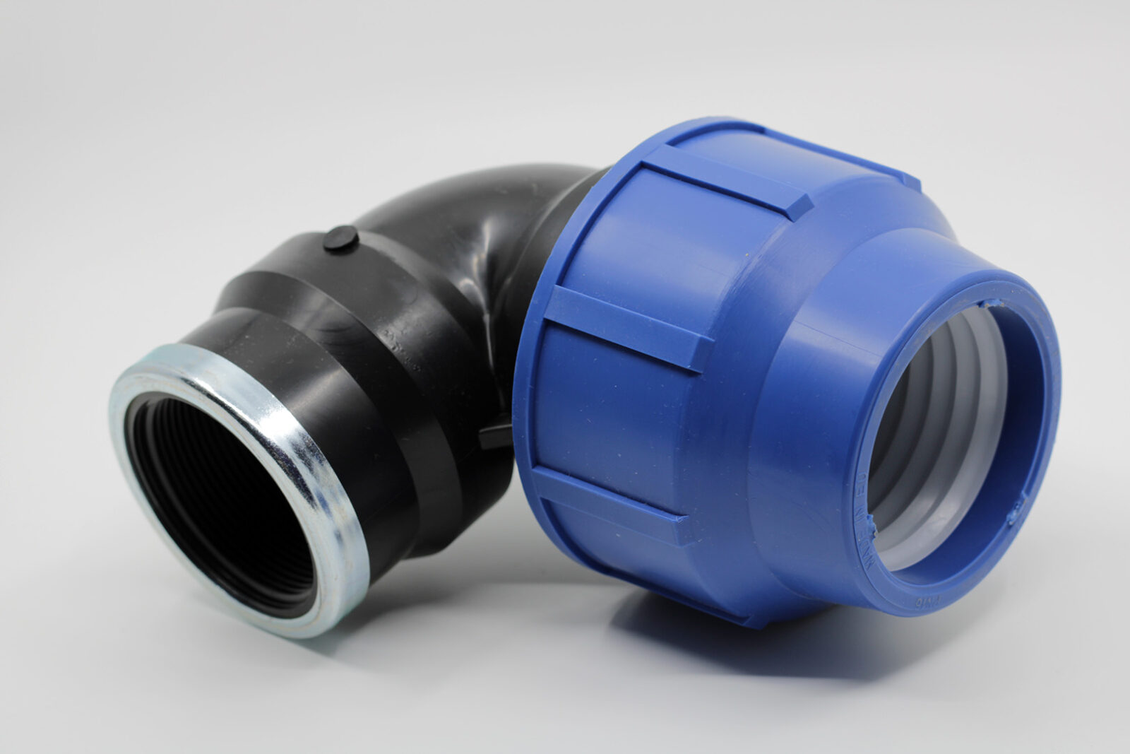 PVC HPE KOLJENO FI 63X2" Ž - cover