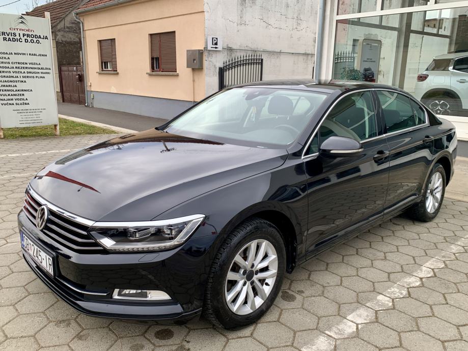 VW Passat Comfortline 2,0 TDi DSG - AUTOMATIK - NAVIGACIJA - JAMSTVO! - cover