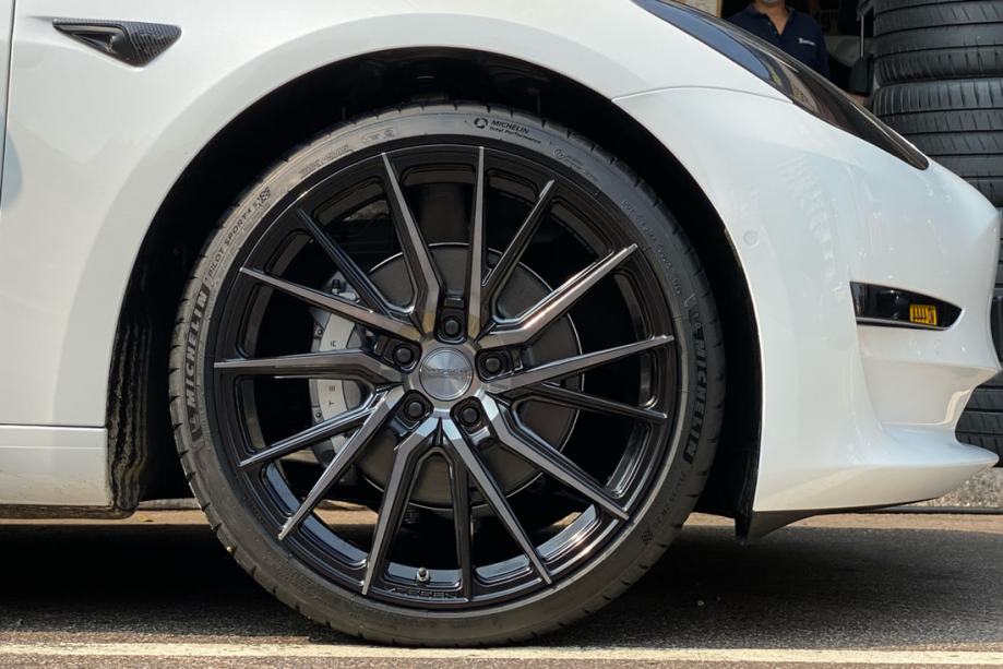 Alu felge 19''-24" VOSSEN HYBRID FORGED SERIJA, MODEL HF-3 - cover