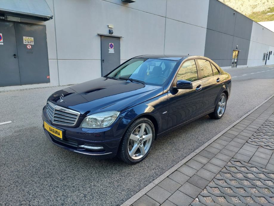 Mercedes-Benz C-klasa 220 CDI *AUTOMATIK* - cover