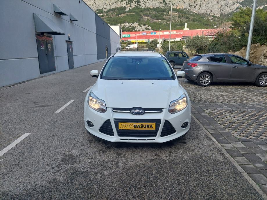 Ford Focus Karavan 1,6 TDCI *KLIMA*NAVIGACIJA*KAO NOV* - cover