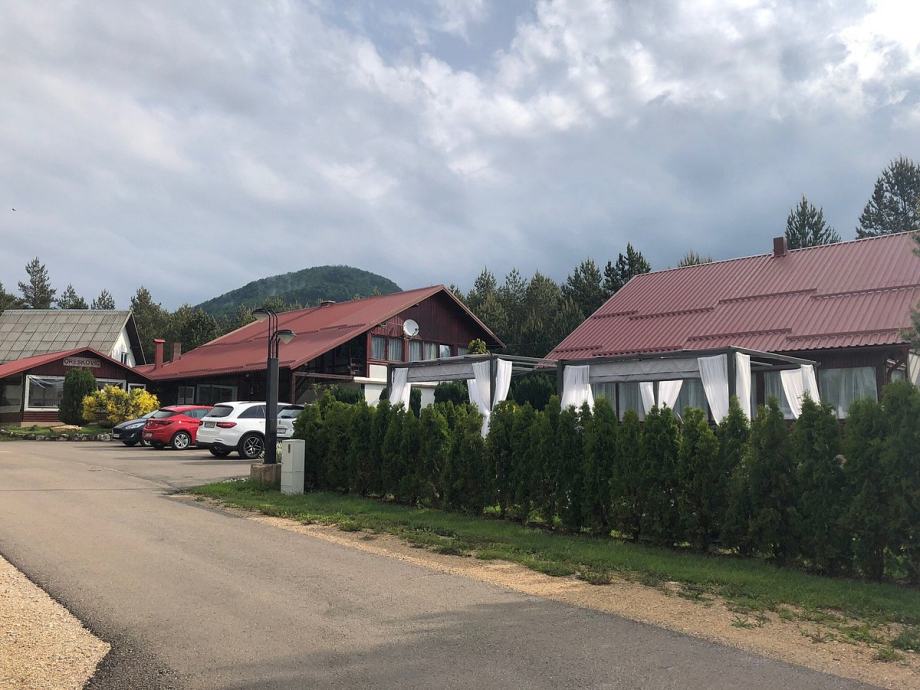 UHODANI OBITELJSKI HOTEL 530.00 m2, SNIŽENO!!! (prodaja) - cover