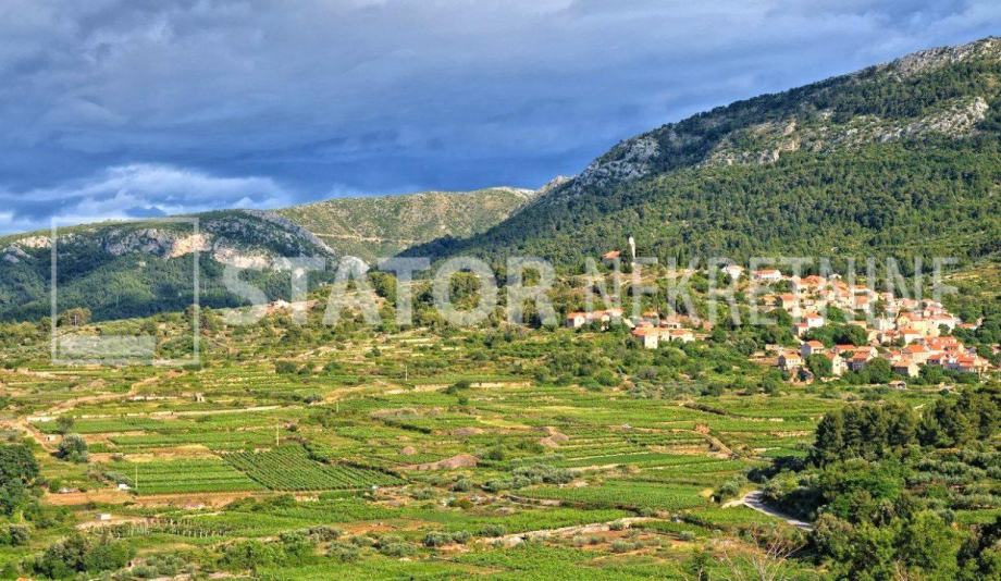 Građevinsko zemljište, Vrisnik, otok Hvar, 1054 m2 - cover