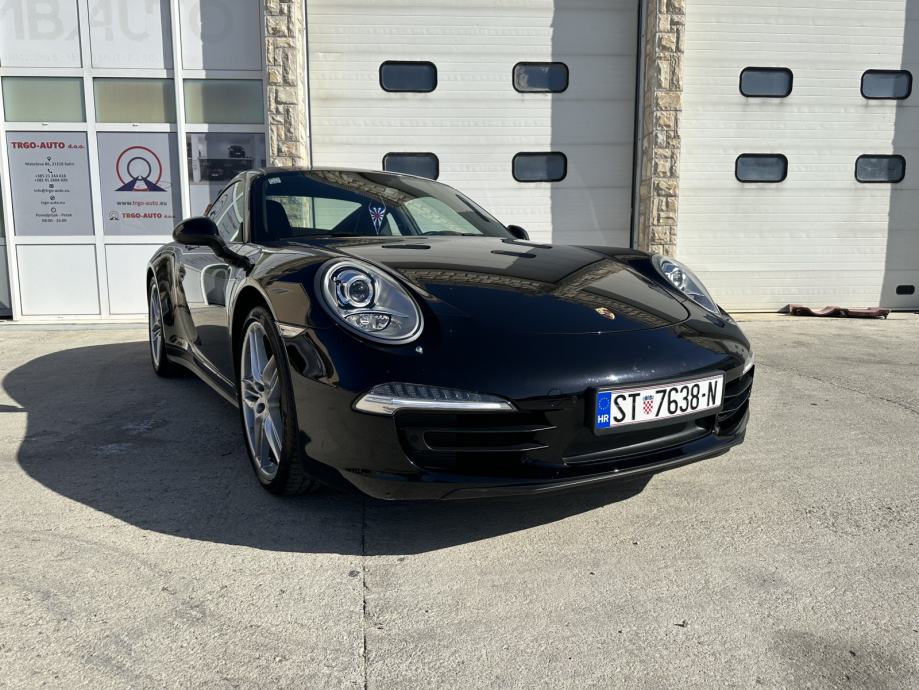 Porsche 911 991 Carerra 4 PDK - cover