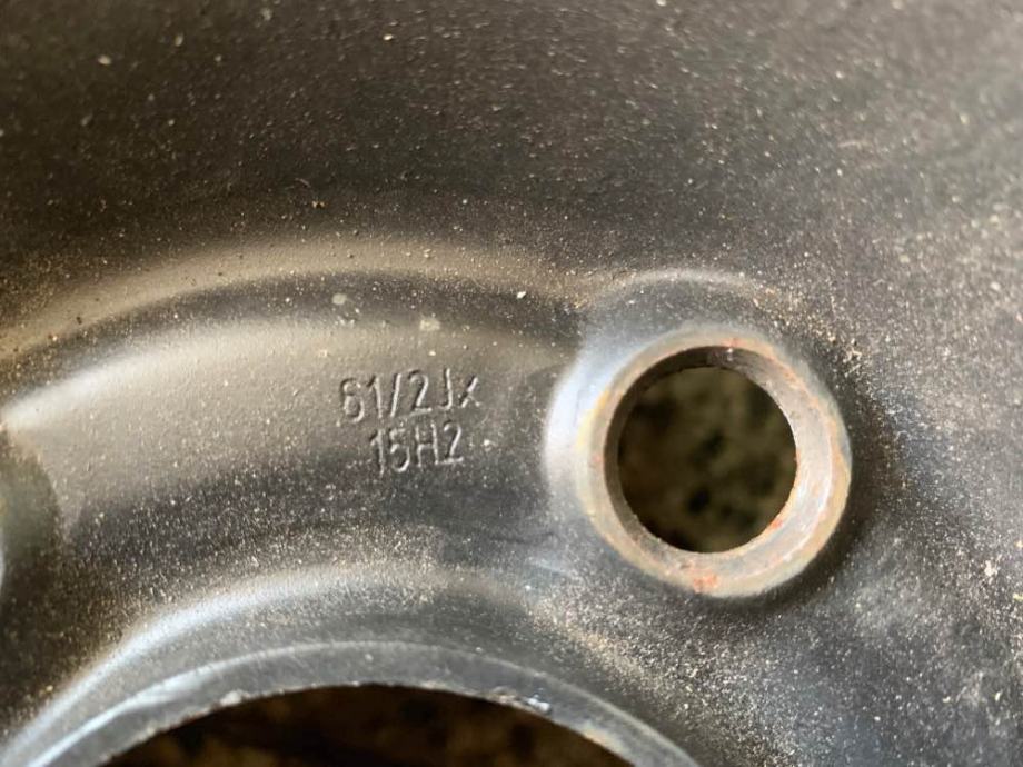 Čelične felge 15'' rupe 5x110, 4 kom. - cover