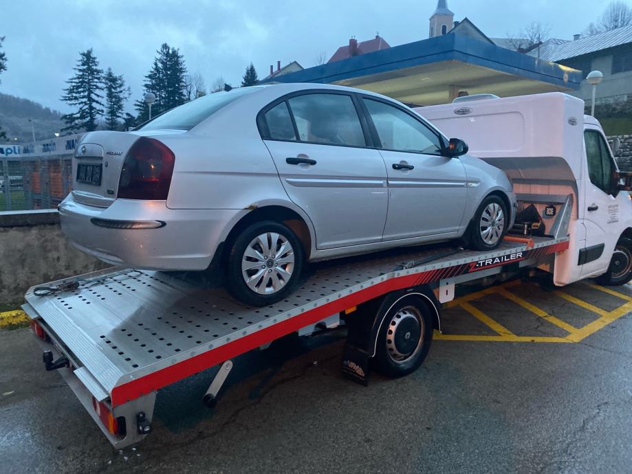 Hyundai Accent 1,6 GLS Top - cover