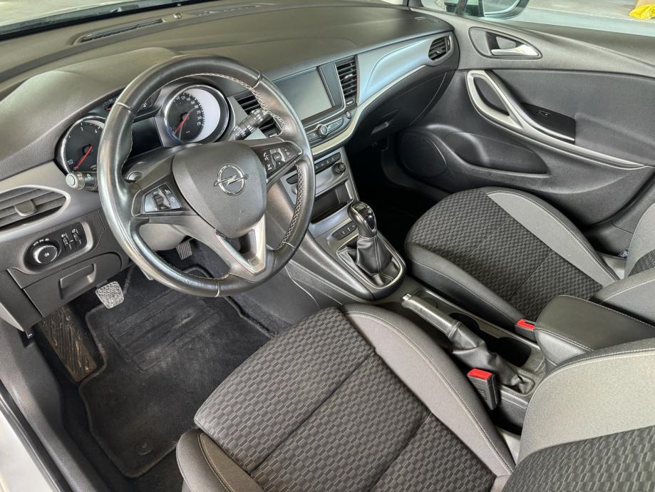 Opel Astra Karavan 1,5 D 2019g neispravna na ime kupca prodajem,.... - cover