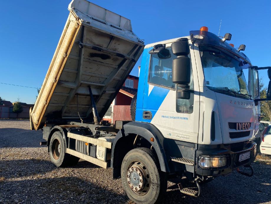 IVECO EUROCARGO 4x4 REGISTRIRAN 8/24, 2010 god. - cover