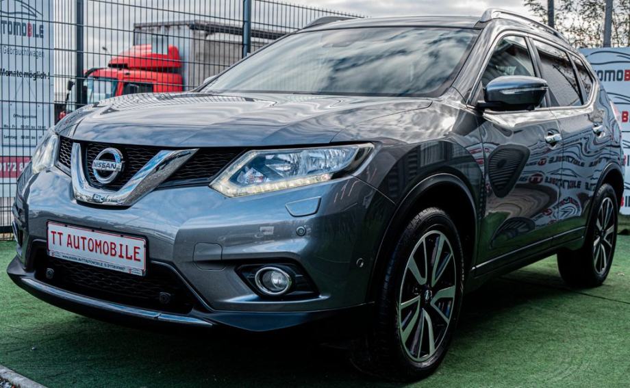 Nissan X-Trail 2,0 dCi - cover