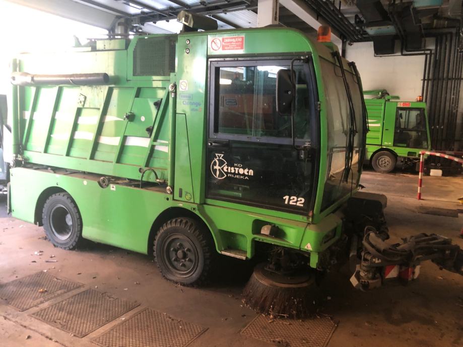 SCHMIDT CLEANGO ELITE S-ulična čistilica - cover
