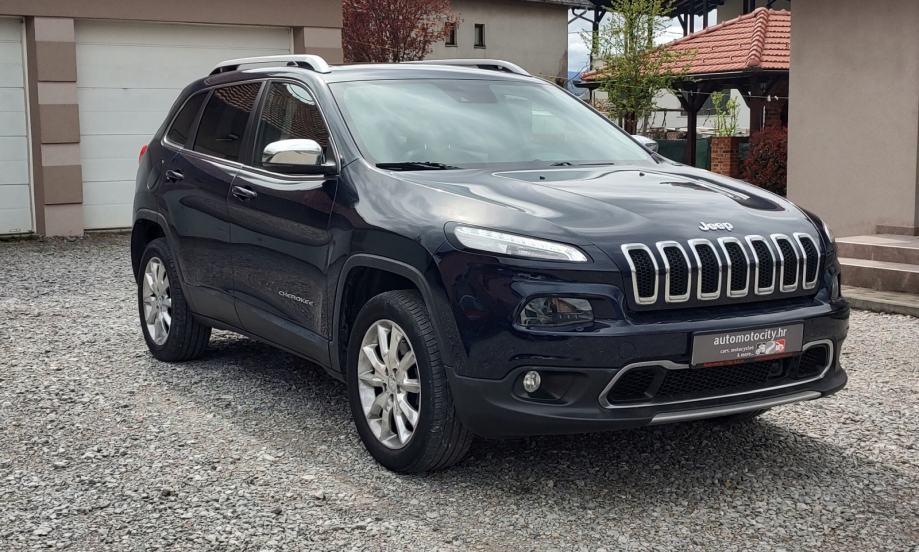 Jeep Cherokee 2,0 CRD 4x4 LIMITED AUTOMATIK, PANORAMA, KOŽA, 125000KM - cover