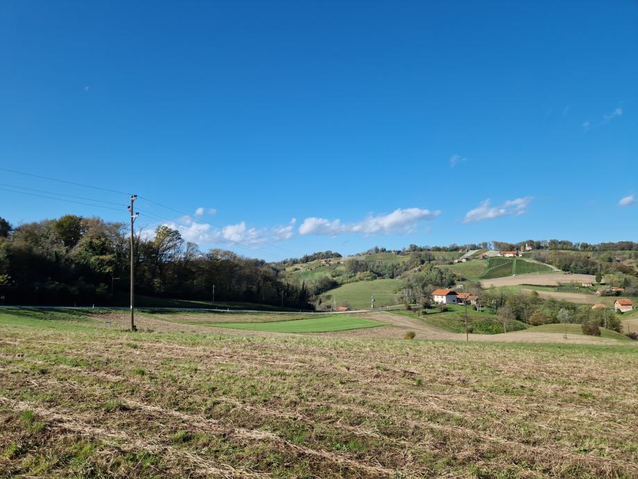 KRAPINSKE TOPLICE - Hršak Breg, gr. zem. 3391m2, POGLED! sniženo! - cover
