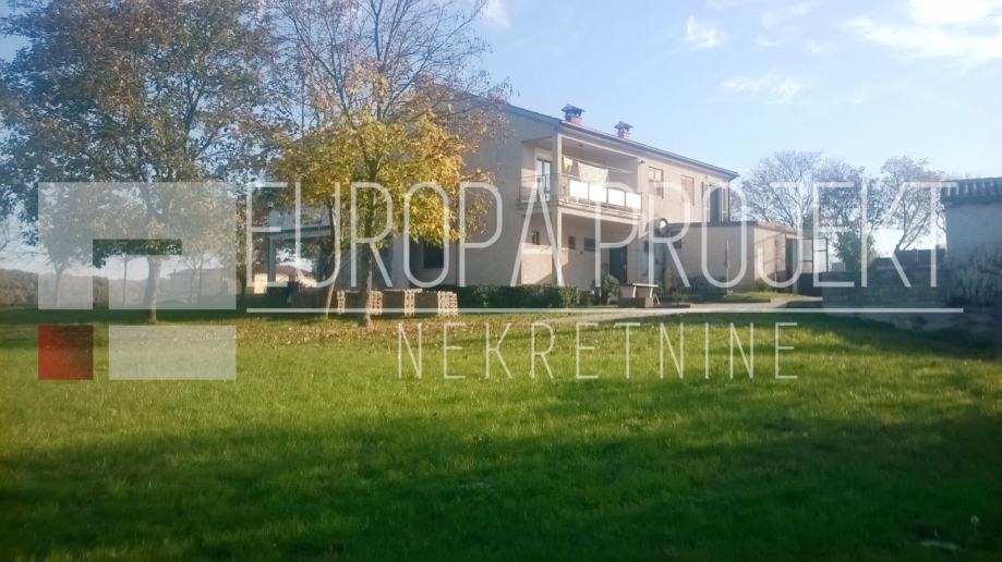 Kuća: Tinjan, 196.00 m2, 15700 m2 okućnice! (prodaja) - cover