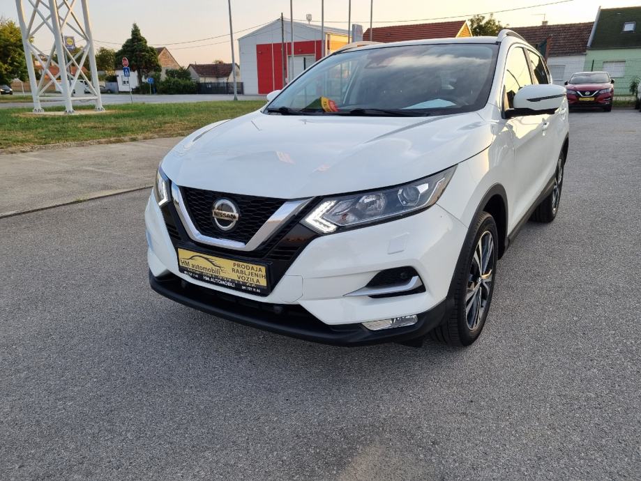 Nissan Qashqai 1,2 DIG-T, N-CONNECTA 62TKM SERV NA IME NAVI KAMERA PAN - cover