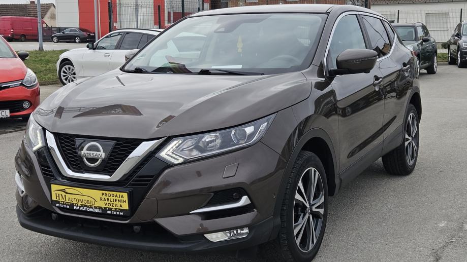 Nissan Qashqai 1,5 dCi N-Connecta Navigacija,Pdc,Kamera 360,Alu 18 - cover