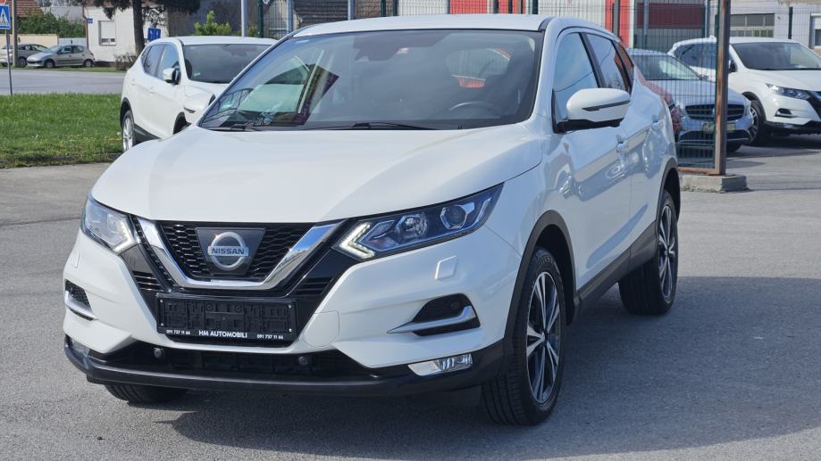 Nissan Qashqai 1,6 DIG-T, N CONNECTA 97 TKMSERV NA IME NAVI KAMERA - cover