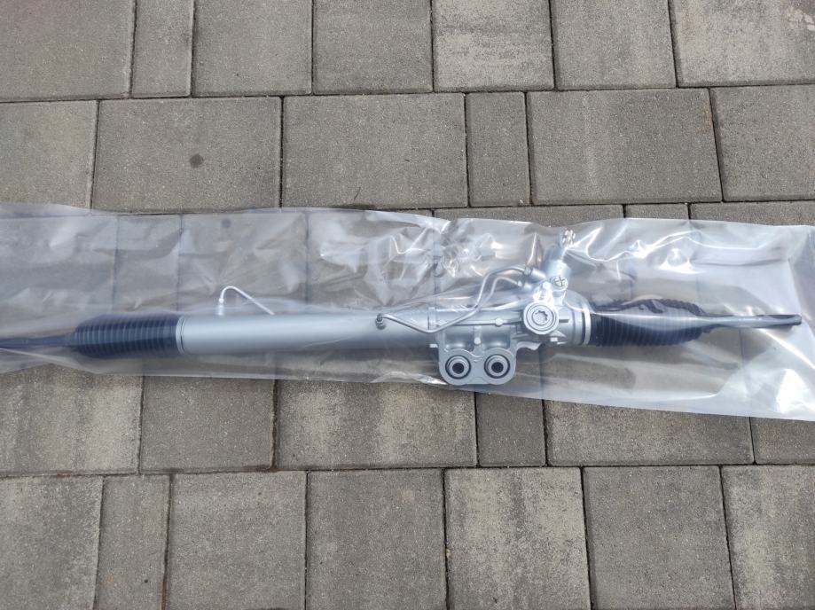 Nissan Navara 2 D40 LETVA VOLANA - cover