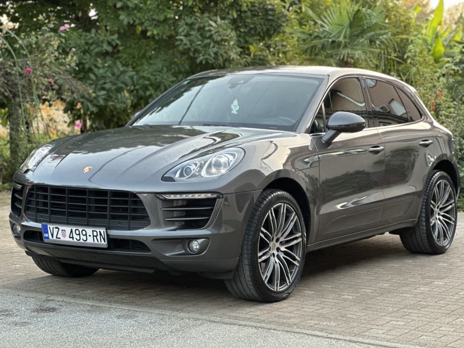Porsche Macan 3,0 V6 PDK - cover