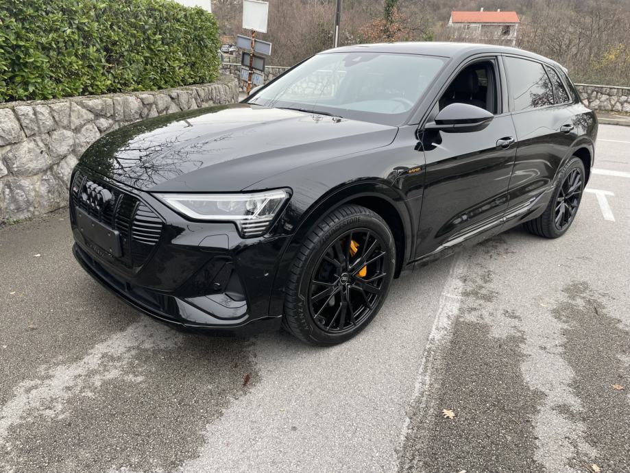 AUDI E-TRON BLACK EDITION QUATTRO S-LINE - cover