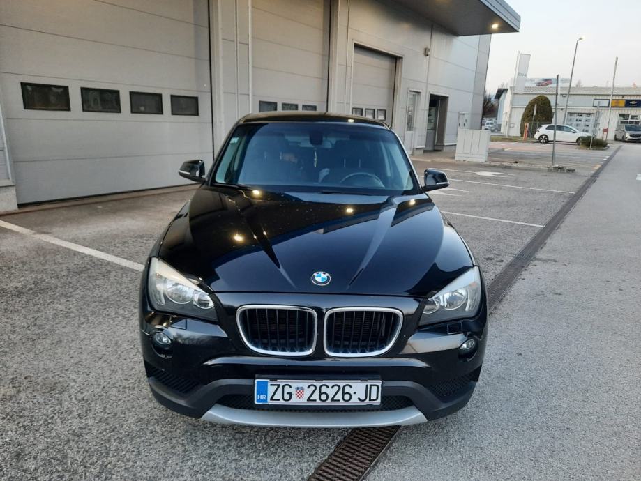 BMW X1 sDrive18d, REGISTRIRAN 1 GODINU, PRIVATNA PRODAJA - cover