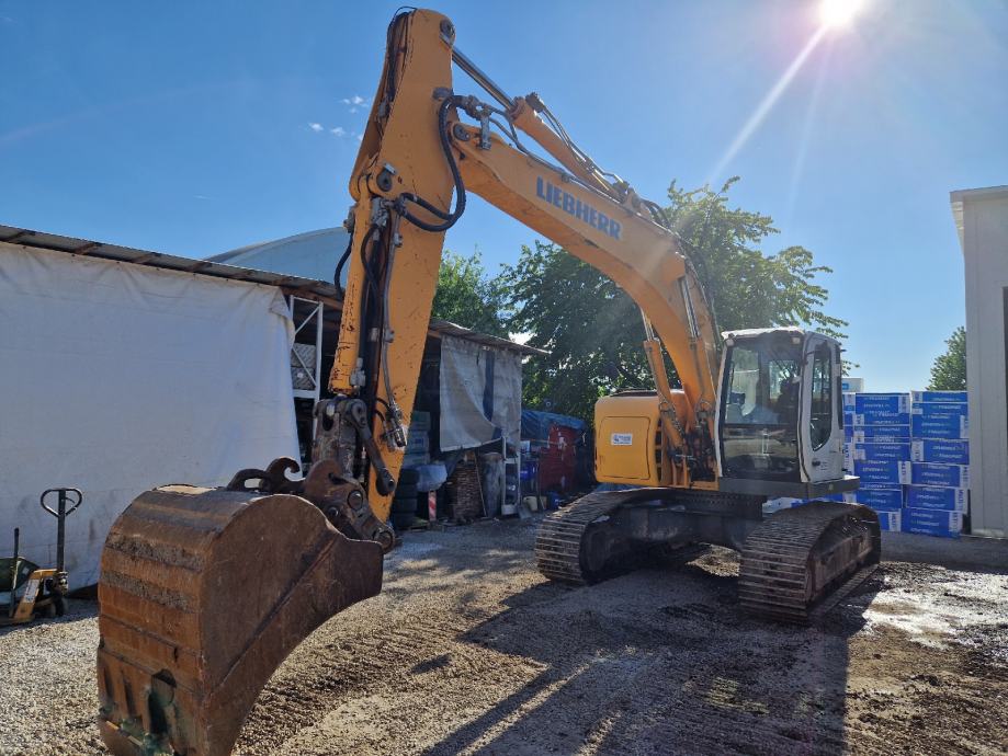 Liebherr 924-compact - cover