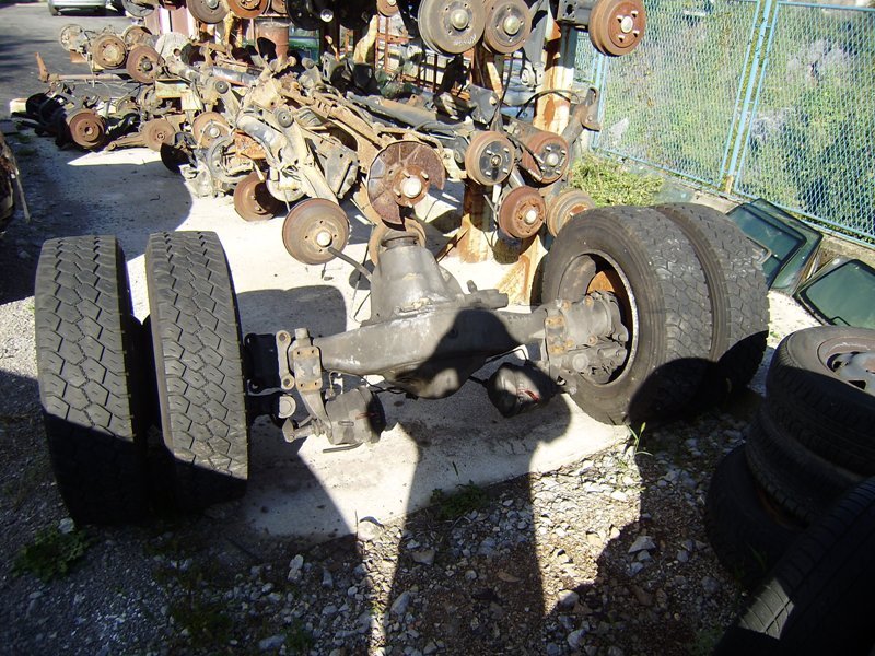 mercedes vario dijelovi 818 - cover