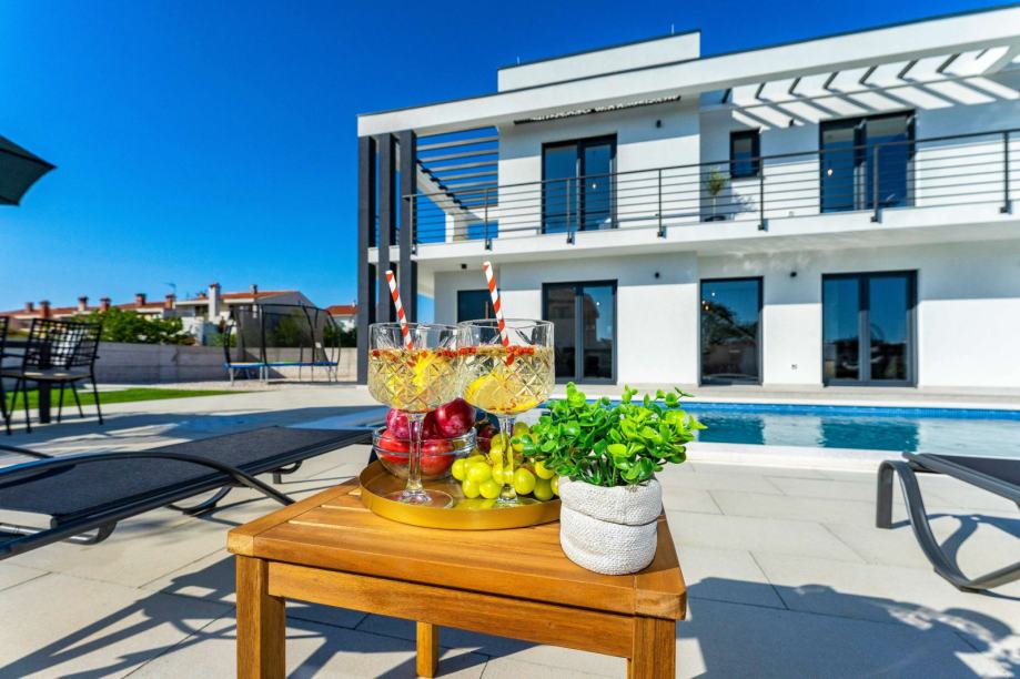 Kuća: Zadar, Bokanjac, villa 4 sobe s bazenom, 113.00 m2 (prodaja) - cover