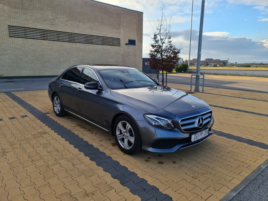 Mercedes-Benz E-klasa 220 d, SERVISNA, VIRTUALNI KOKPIT, ŠIBER - cover