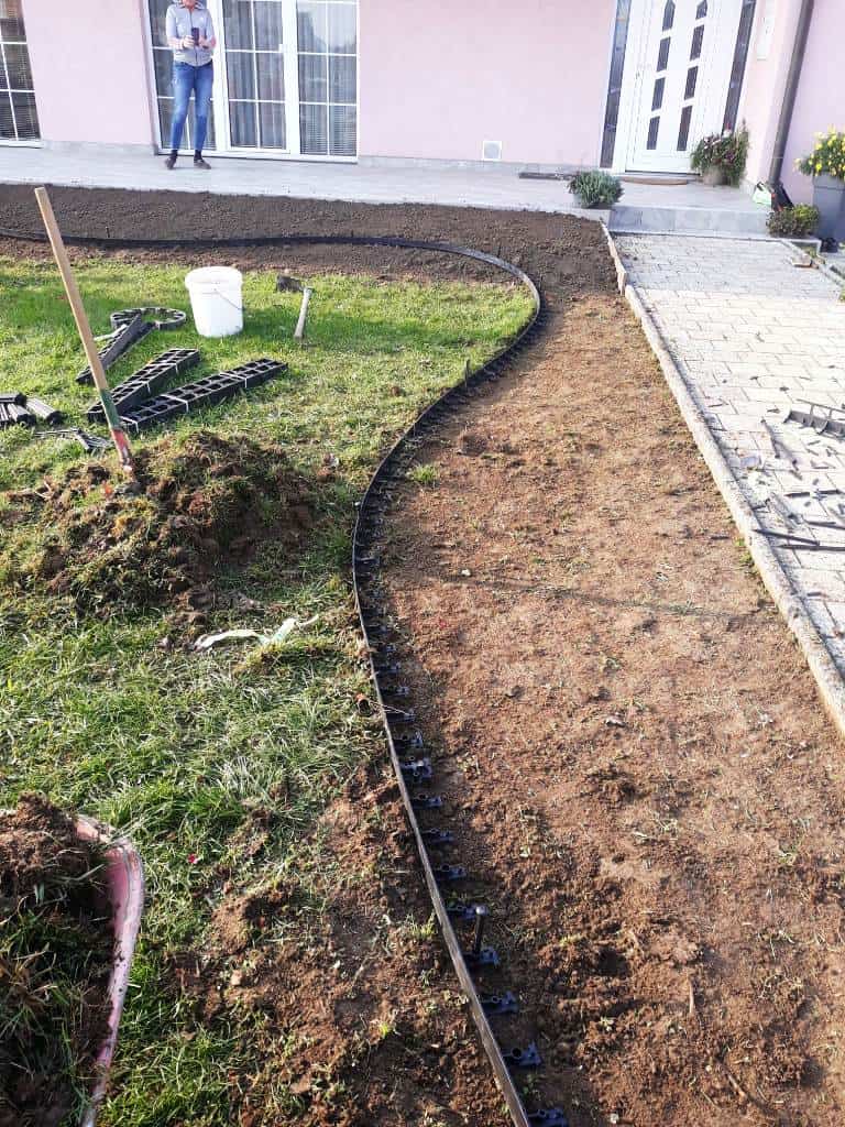 Vrtni rubnjaci PVC s klinovima - cover
