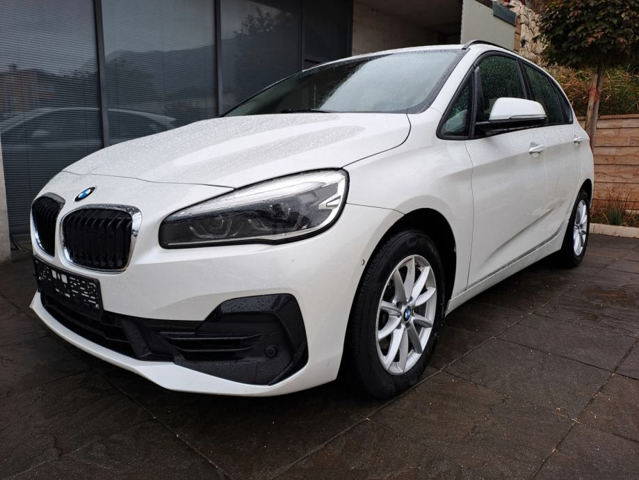BMW serija 2 Active Tourer 218i automatik - cover
