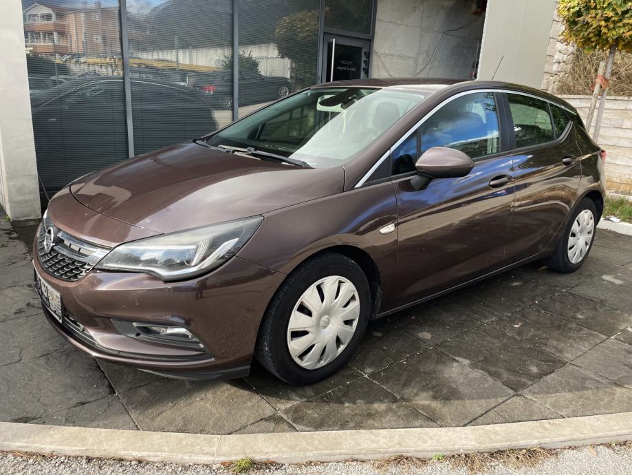 Opel ASTRA 1.6 CDTI ECOTEC® Start/Stop 81 kW/110 KS - cover