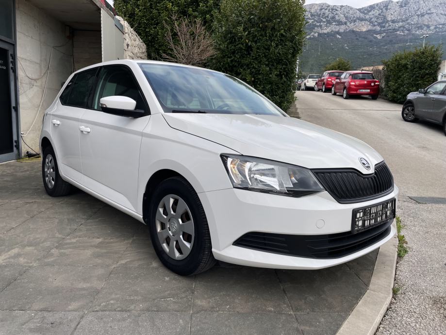 Škoda Fabia 1,0 Simply Reg.05/24 - cover