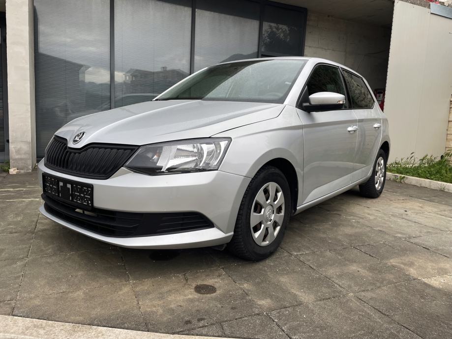 Škoda Fabia 1,0 Simply Reg.05/24 - cover