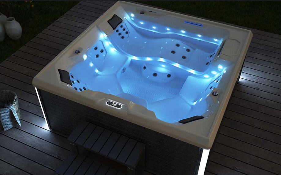 Hidromasažni bazen Masažni bazen Jacuzzi vanjski LED 5 OS. SVA OPREMA - cover