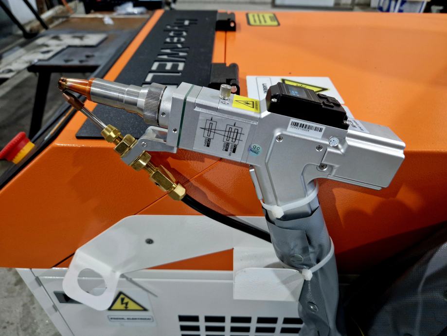 HyperWELD laser za zavarivanje 1500W - cover