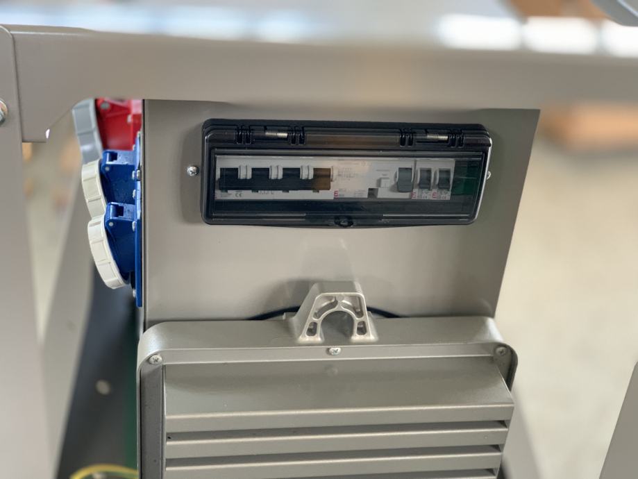 TRAKTORSKI AGREGAT G-THOR 50 KVA - cover