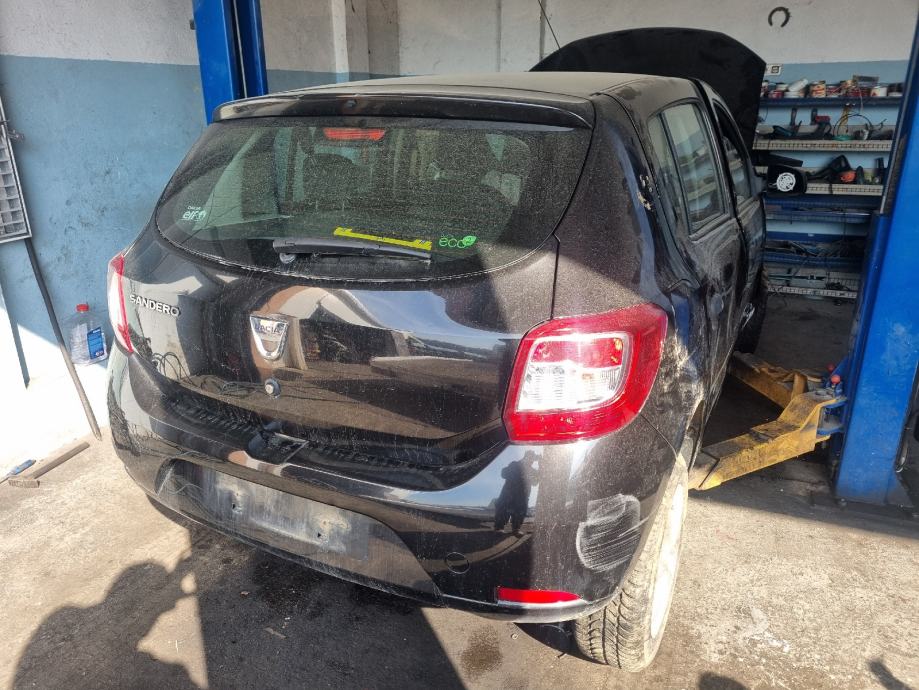 DACIA SANDERO 1.5 DCI - cover