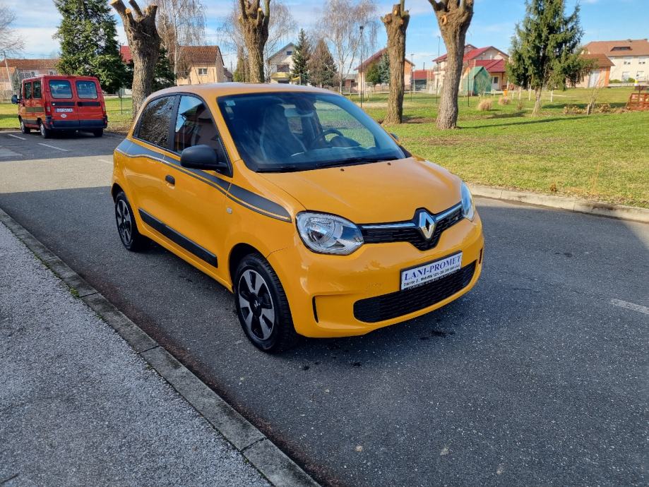 Renault Twingo SCe,REG.GOD.DANA - cover