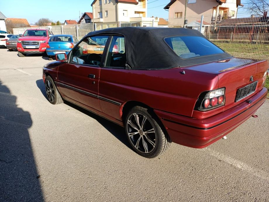 FORD ESCORT CABRIO 1.6, 105 KS - cover