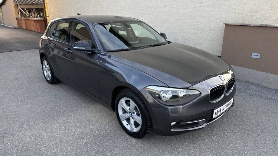 BMW 118d Sport,2011.god.JAMSTVO,SERVISAN,na ime kupca,VISA!! - cover