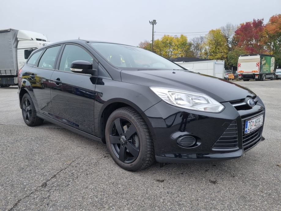 Ford Focus 1,0 - cover