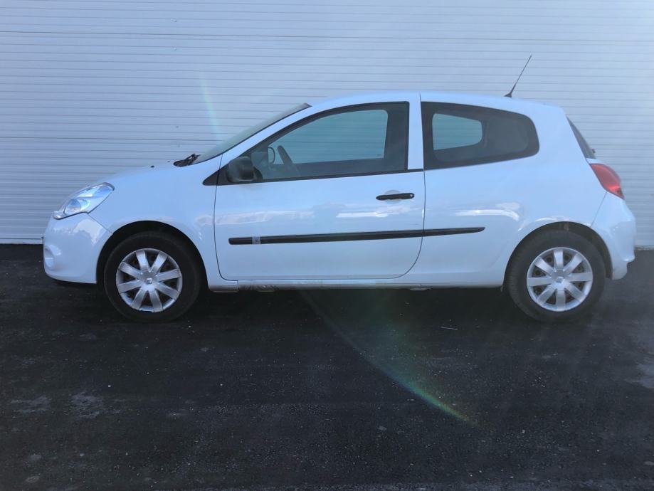 Renault Clio 3, 2013 god. - cover