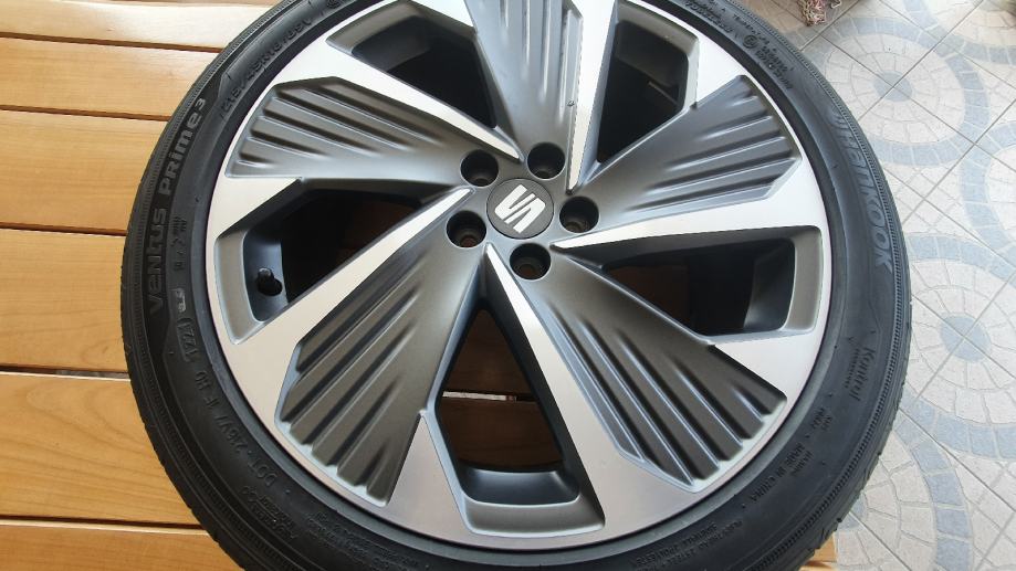 Seat alu felge 18 cola 215 45 r 18 - cover