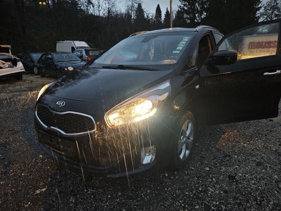 Kia Carens 1,7 CRDi 2013-2018 Rabljeni Dijelovi - cover